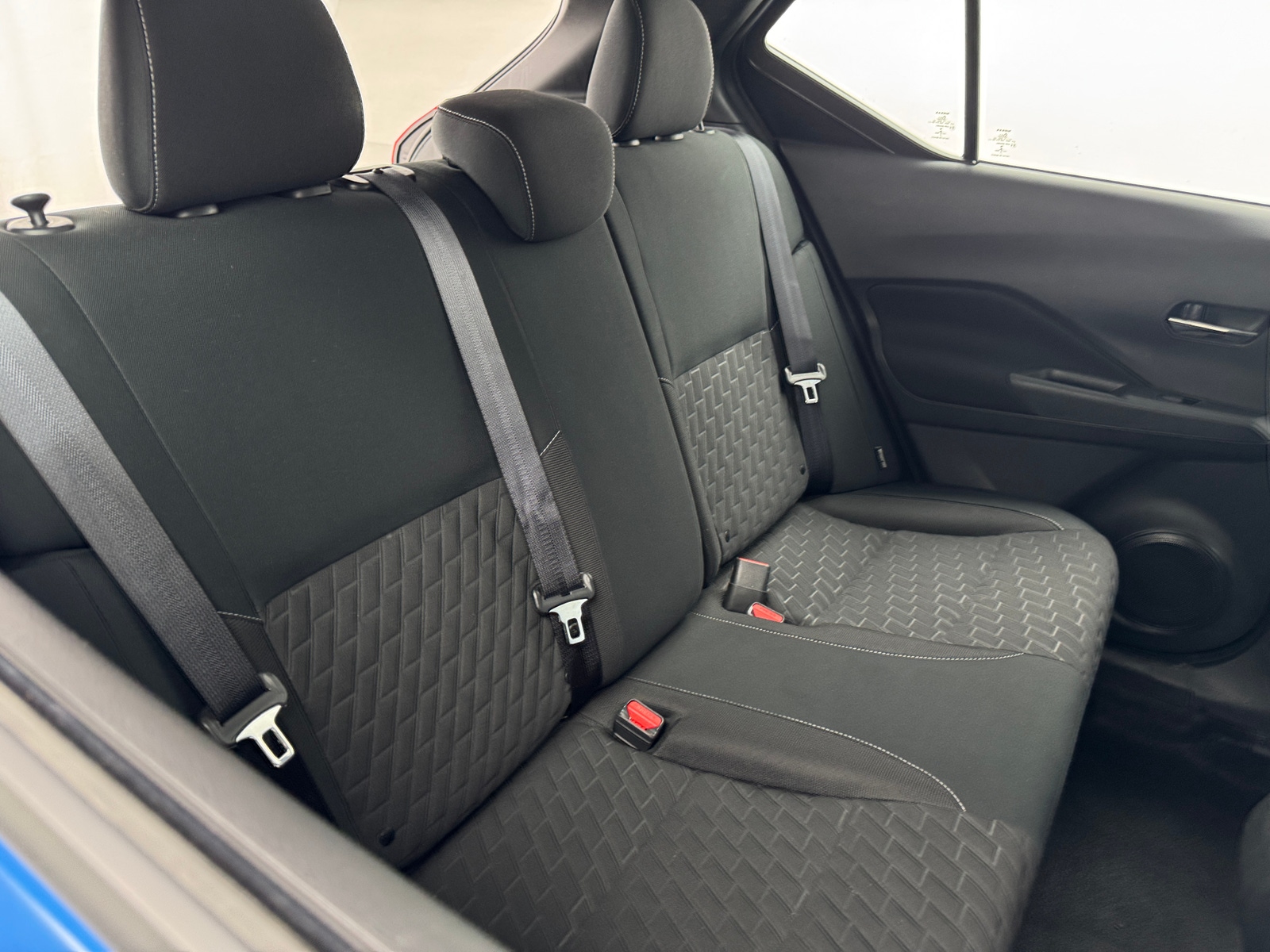 Thumbnail: 2021 Nissan Kicks - 6