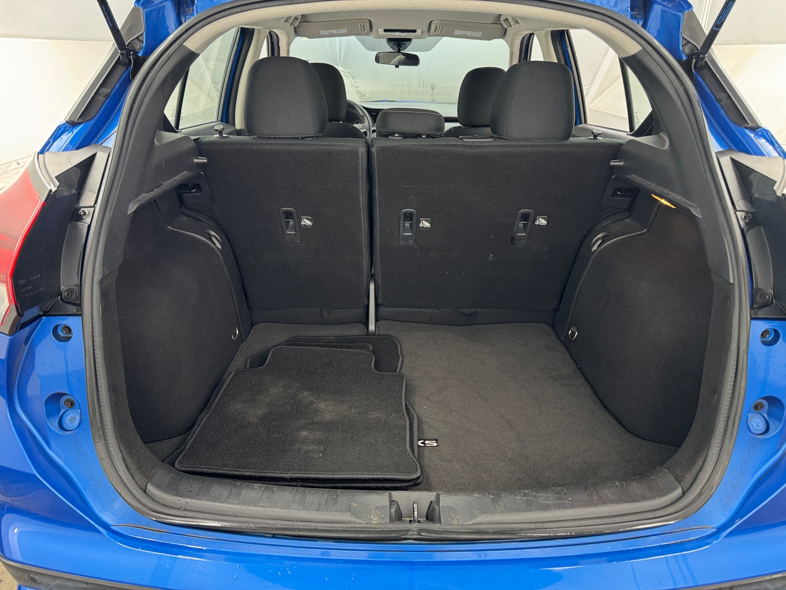 Thumbnail: 2021 Nissan Kicks - 7