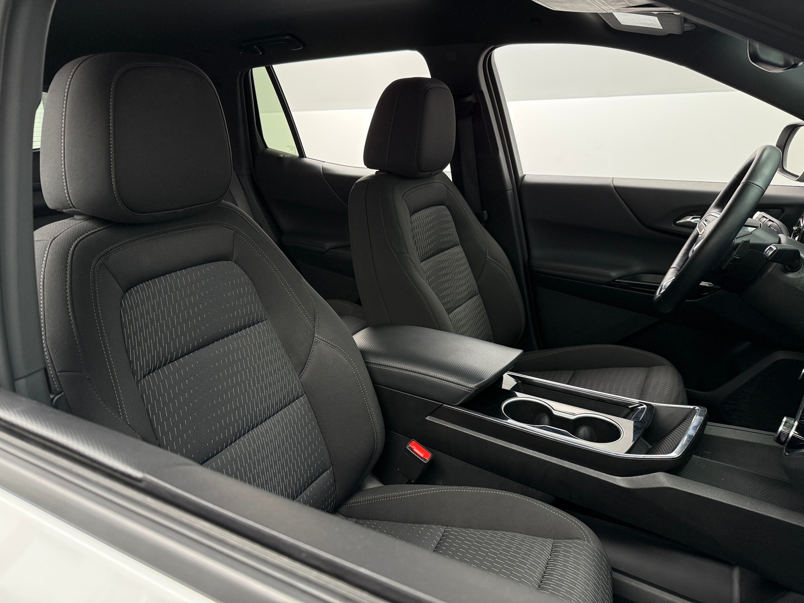 Thumbnail: 2025 Chevrolet Equinox - 2