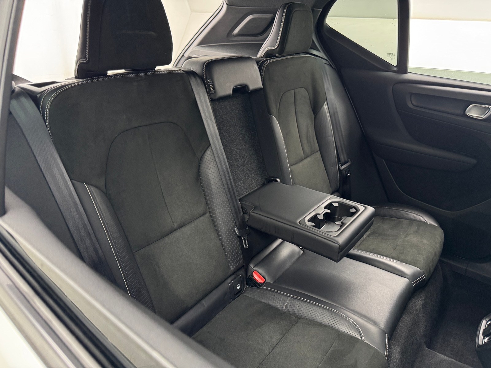 Thumbnail: 2019 Volvo XC40 - 6