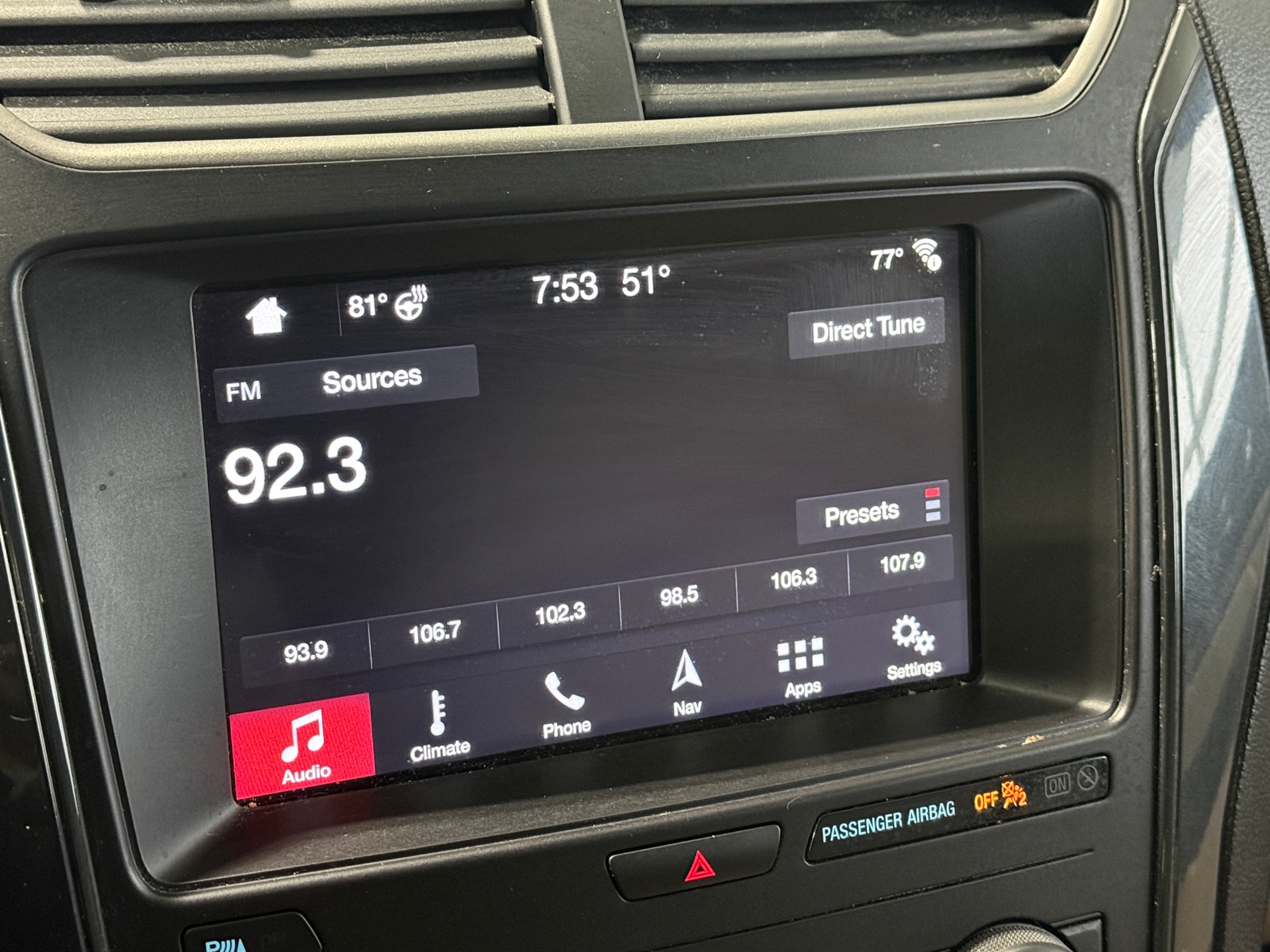 Thumbnail: 2019 Ford Explorer - 4