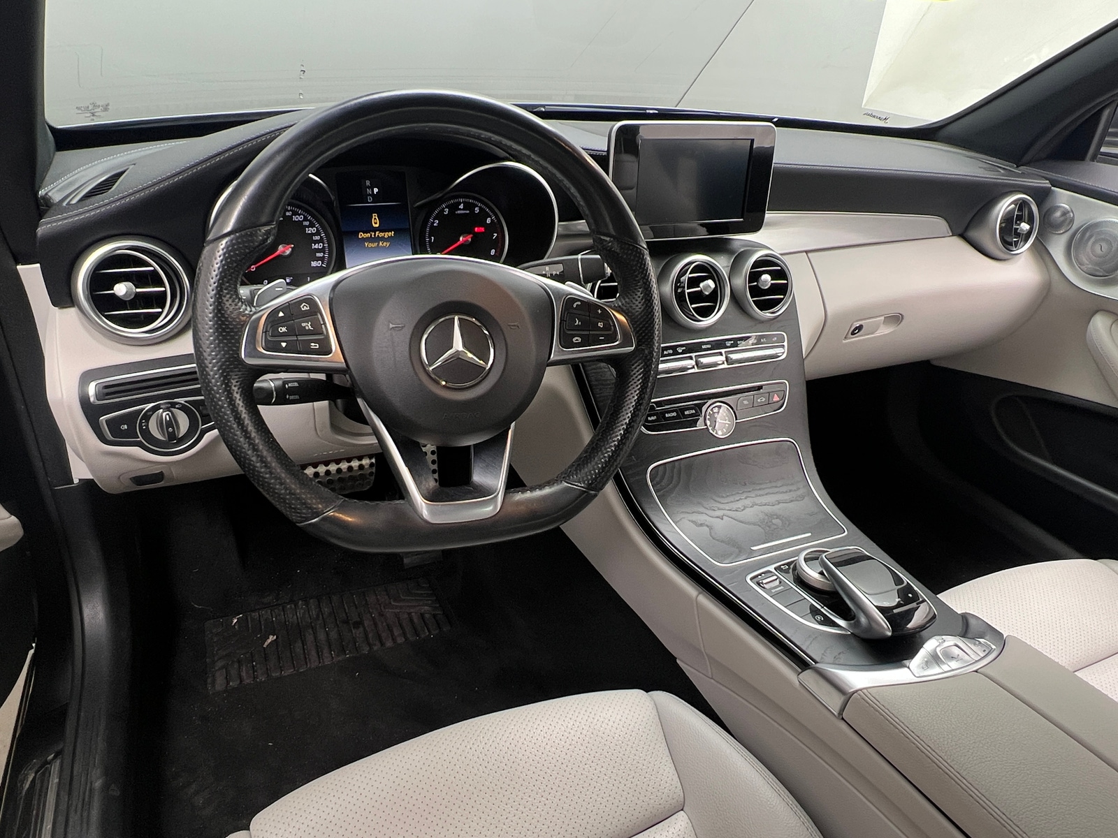 Thumbnail: 2017 Mercedes-Benz C-Class - 2