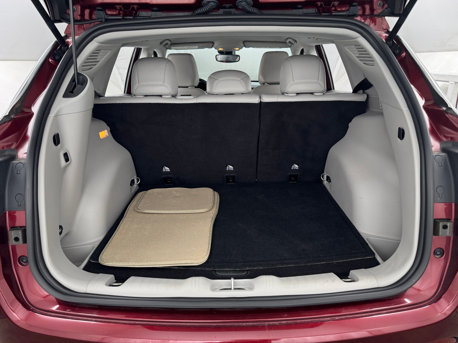 Thumbnail: 2022 Jeep Compass - 6