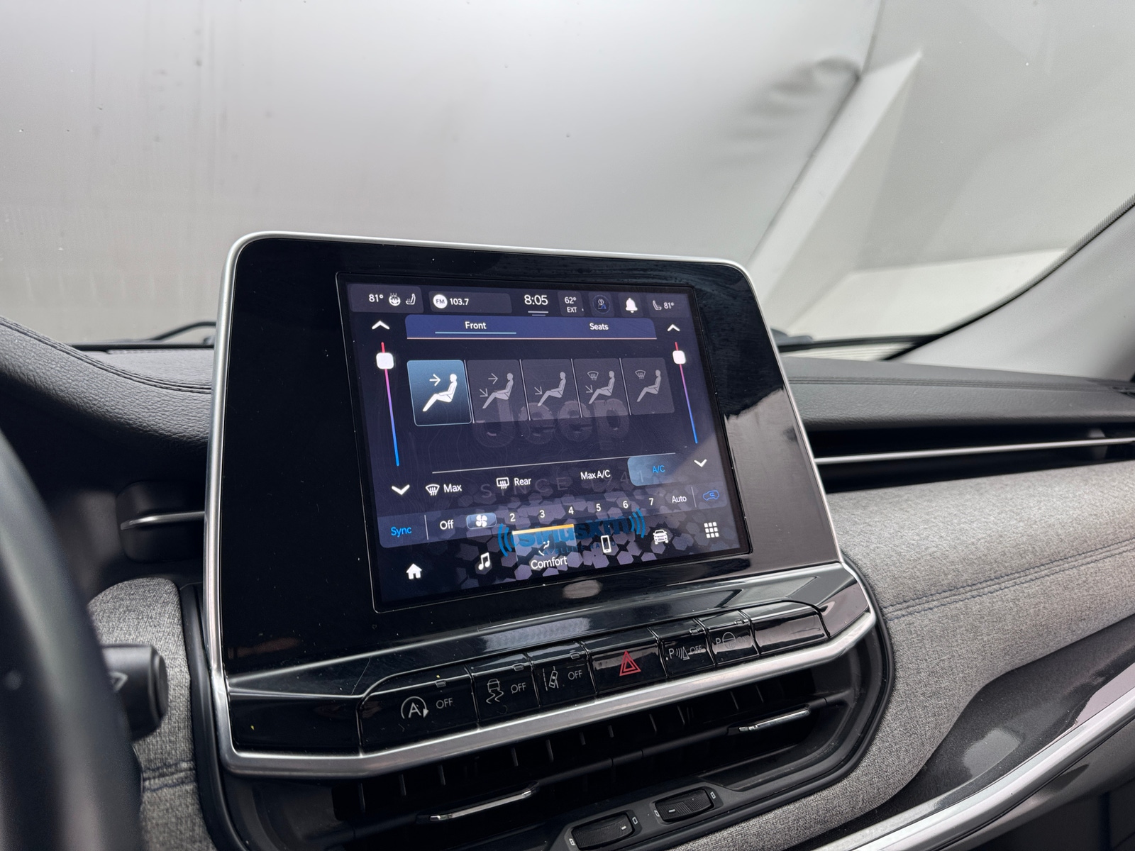 Thumbnail: 2022 Jeep Compass - 3