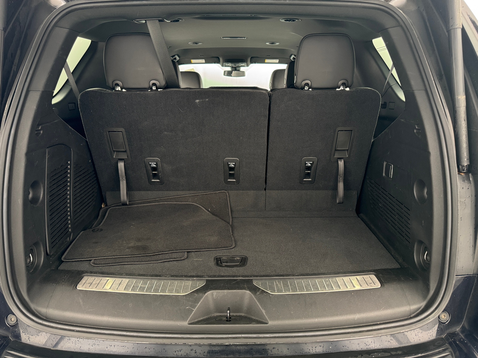 Thumbnail: 2021 Chevrolet Tahoe - 6