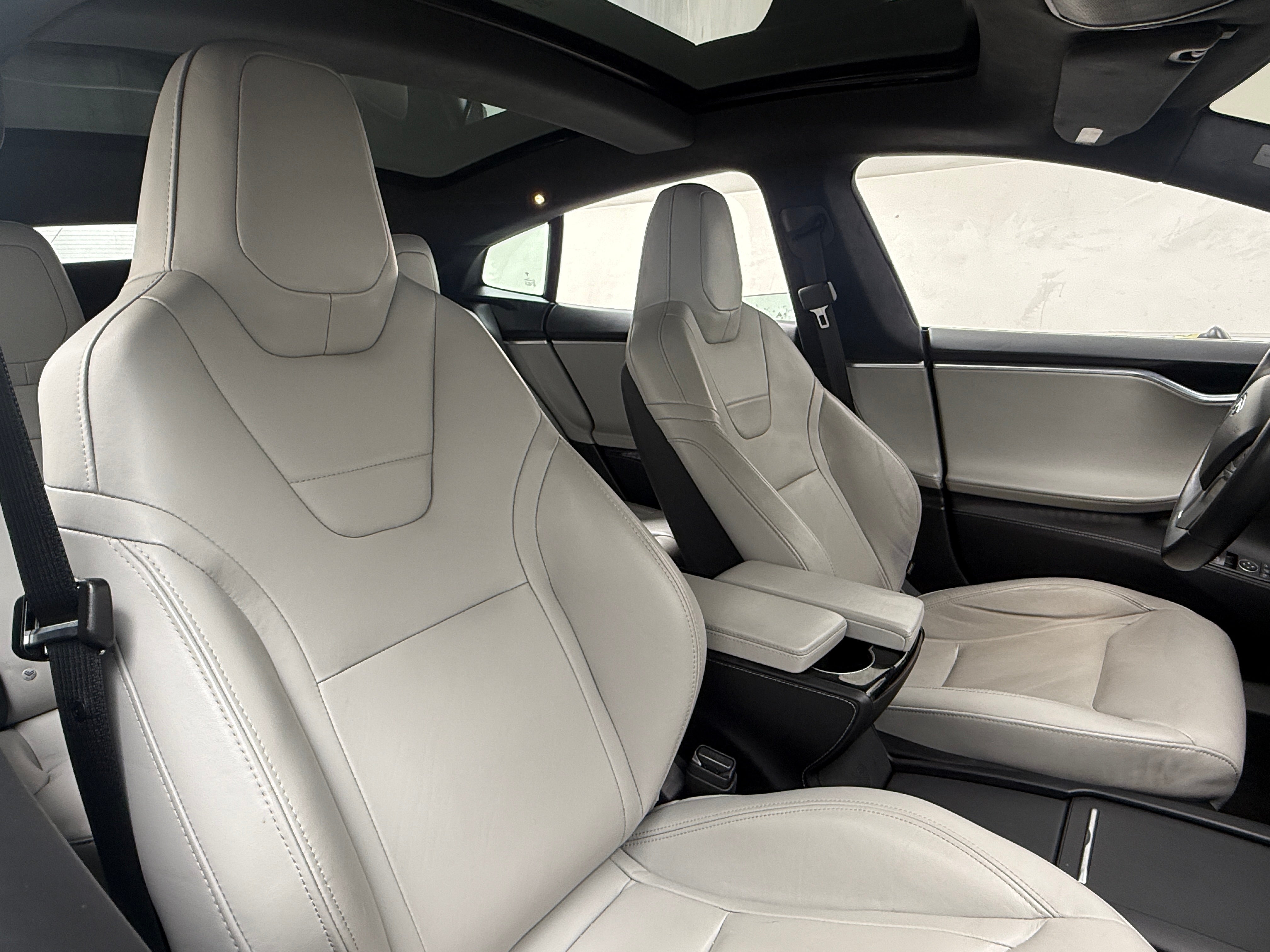 2016 Tesla Model S