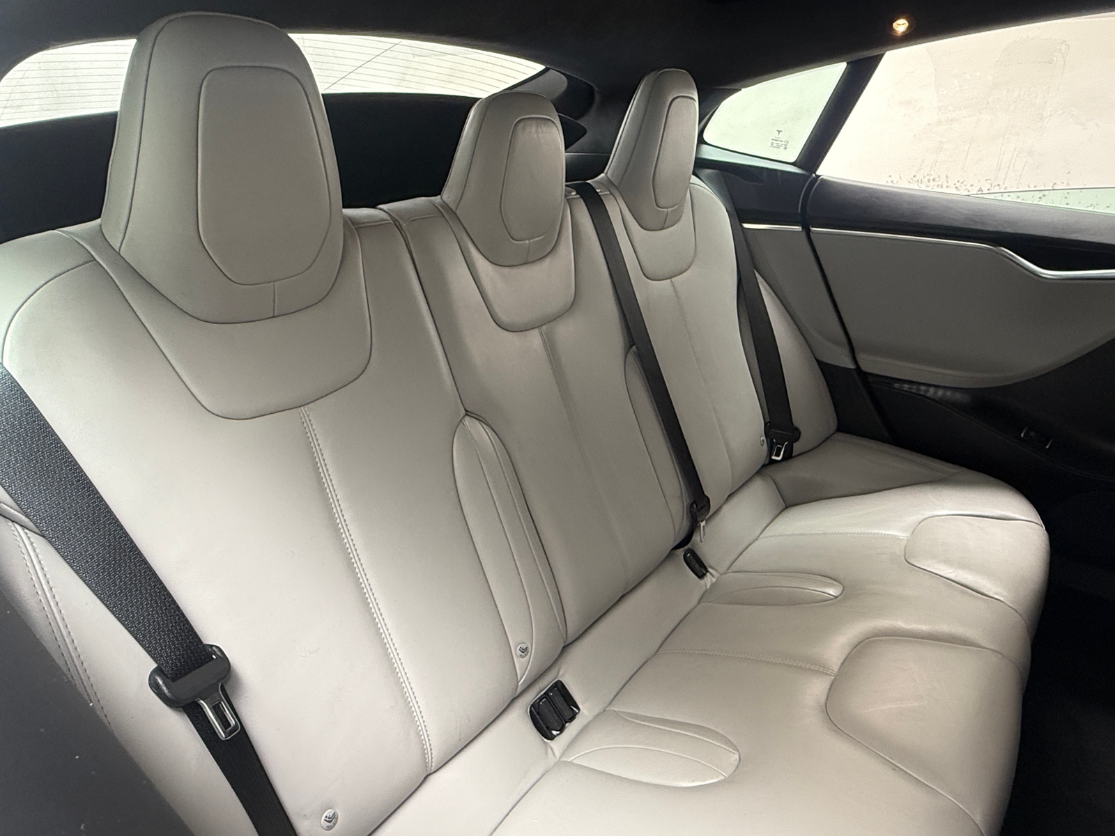 Thumbnail: 2016 Tesla Model S - 5