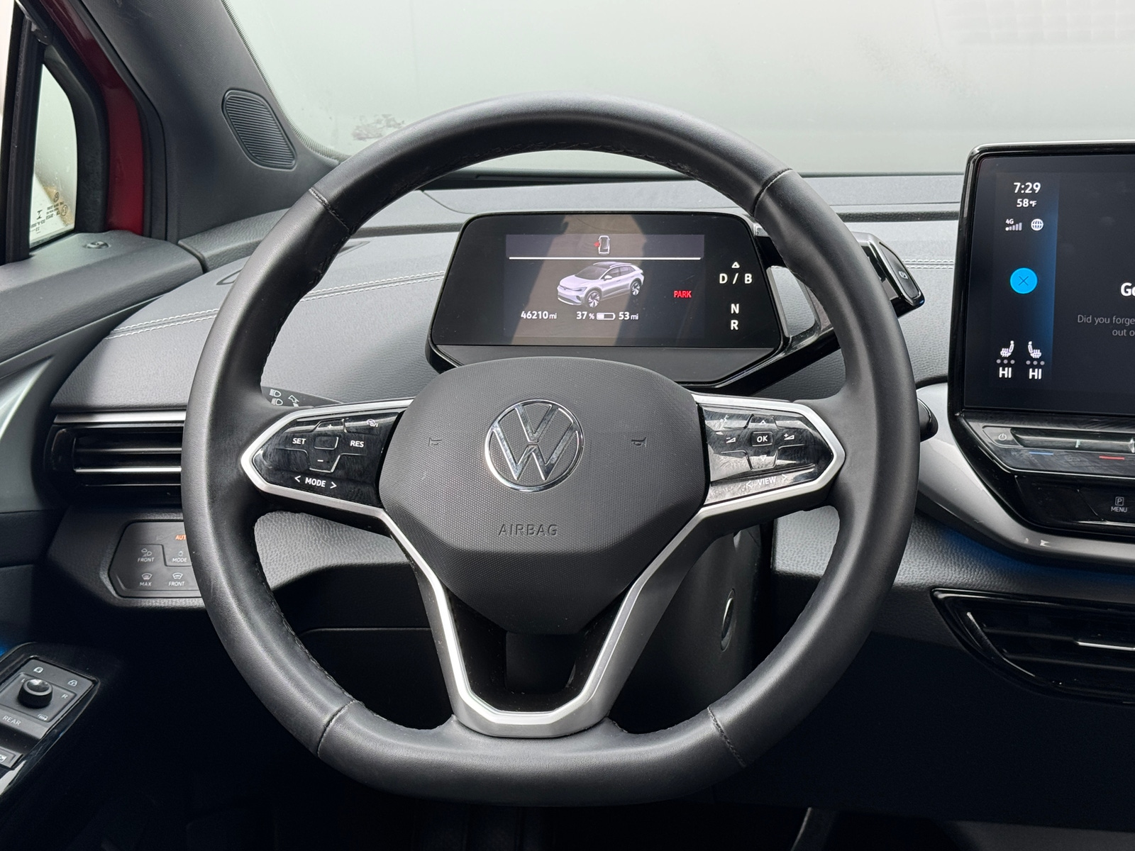 Thumbnail: 2023 Volkswagen ID.4 - 4