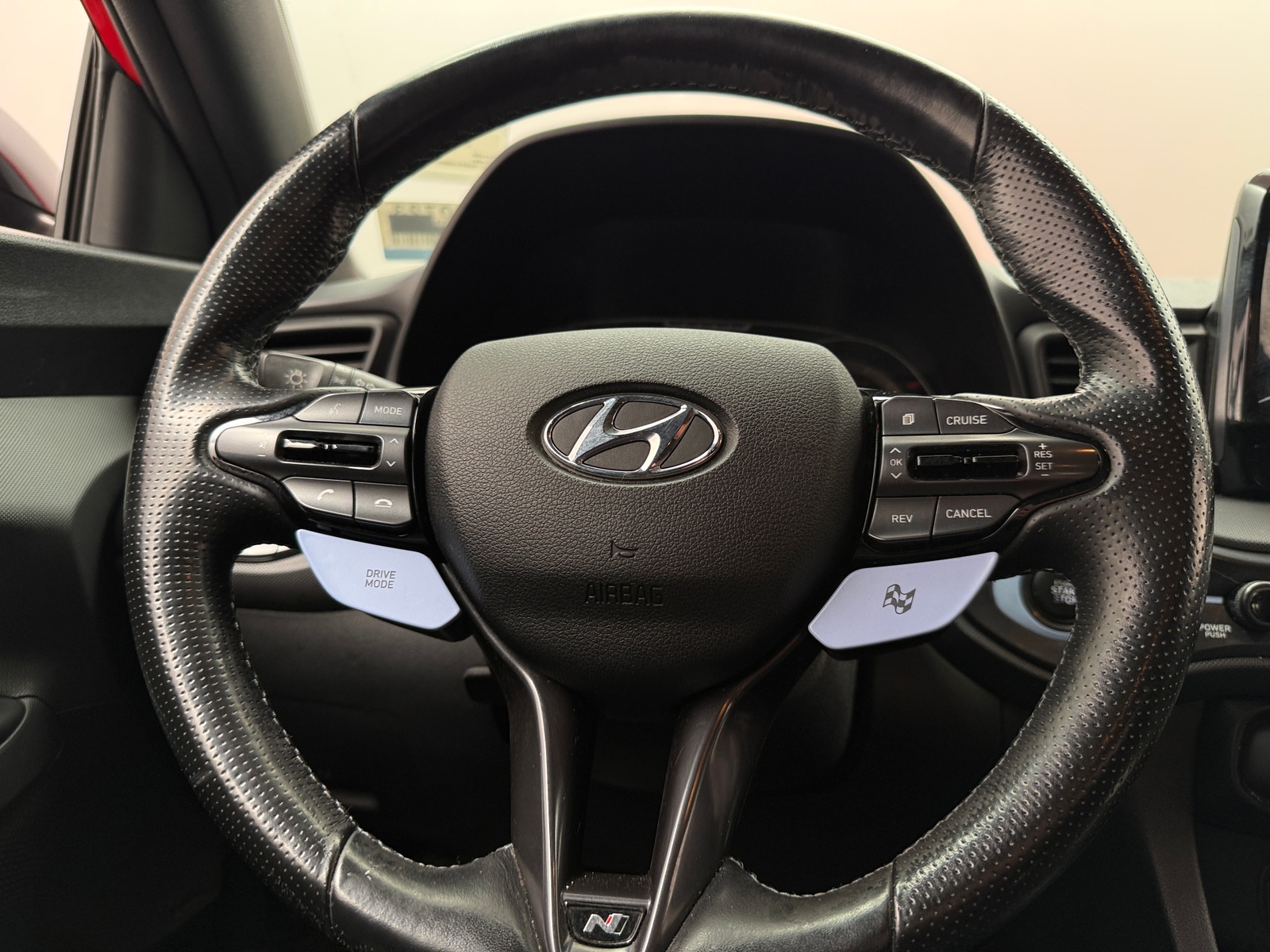 Thumbnail: 2020 Hyundai Veloster - 5