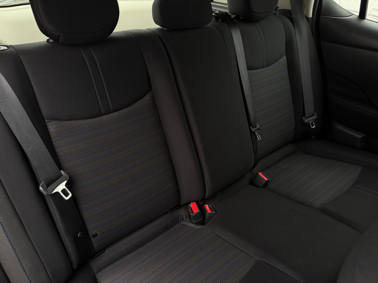 Thumbnail: 2021 Nissan Leaf - 6