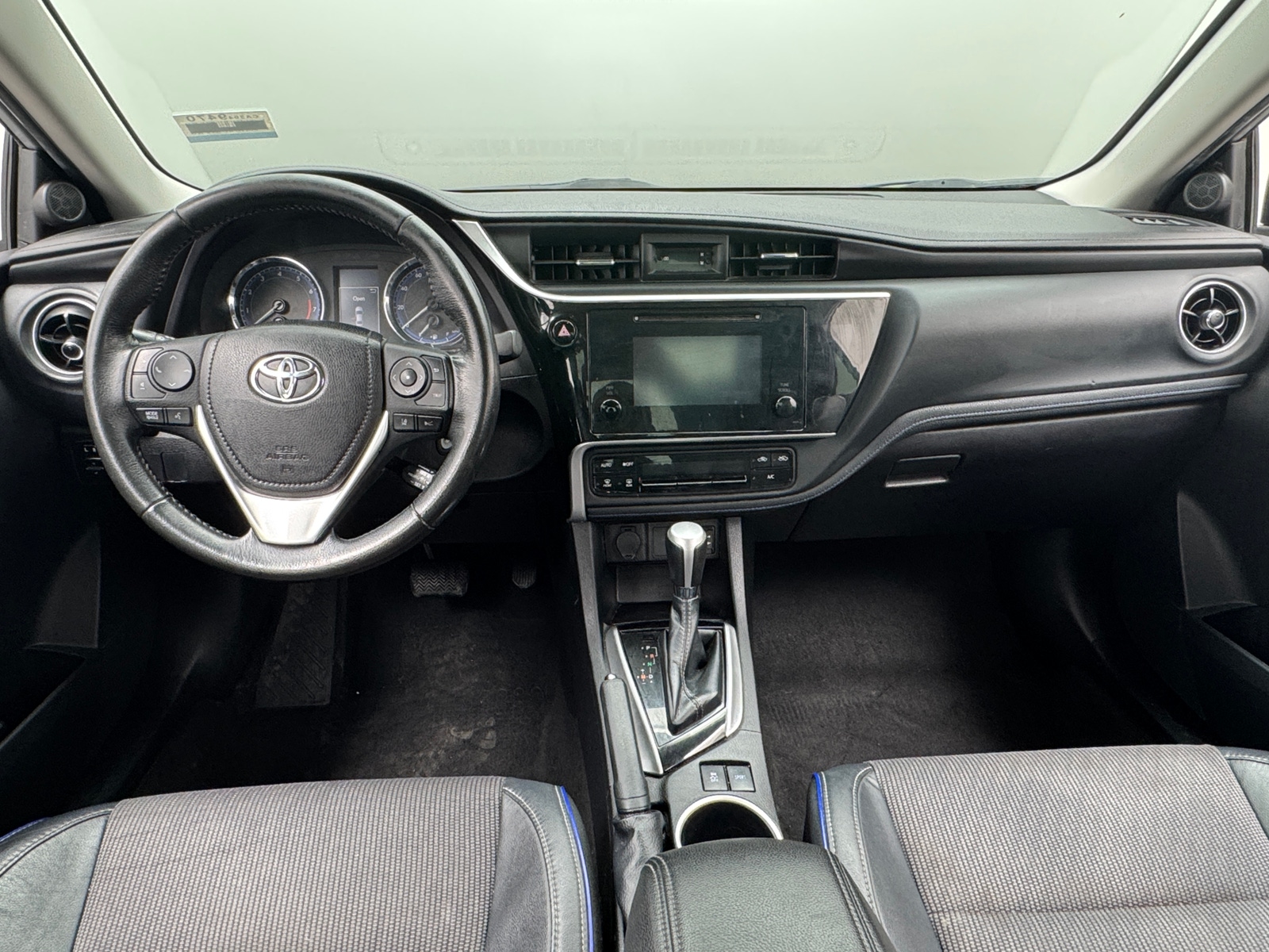 Thumbnail: 2019 Toyota Corolla - 3