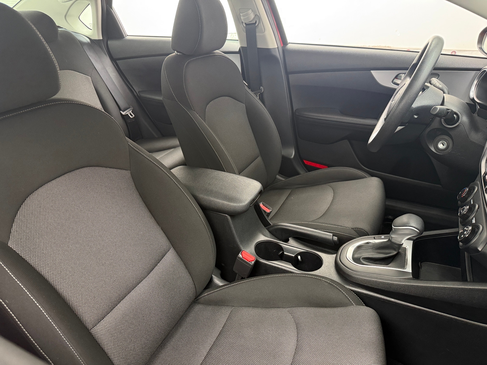 Thumbnail: 2024 Kia Forte - 2