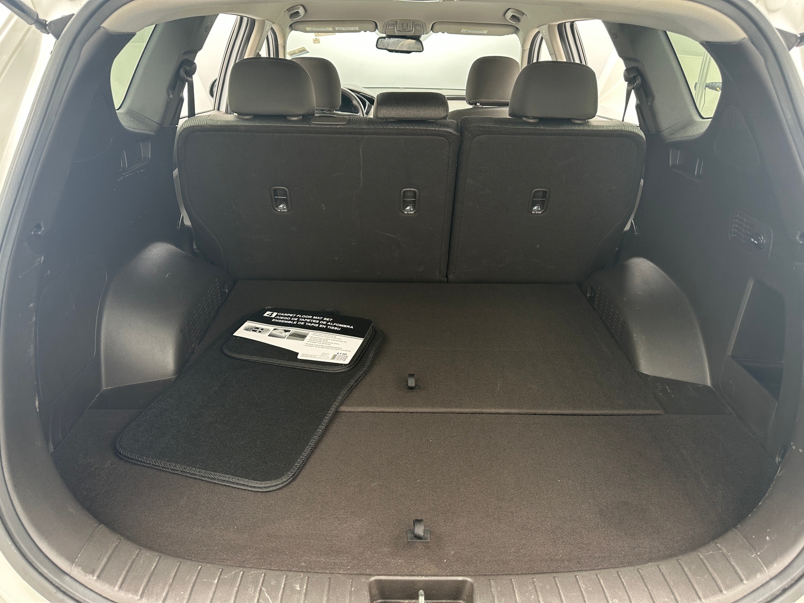 Thumbnail: 2019 Hyundai Santa Fe - 7