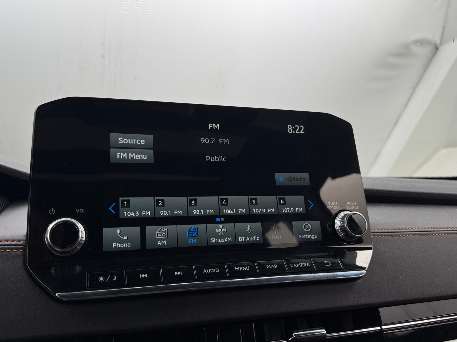 Thumbnail: 2023 Mitsubishi Outlander - 3