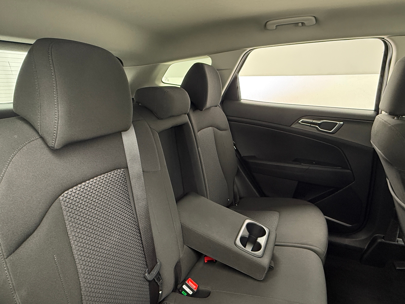 Thumbnail: 2025 Kia Sportage - 6