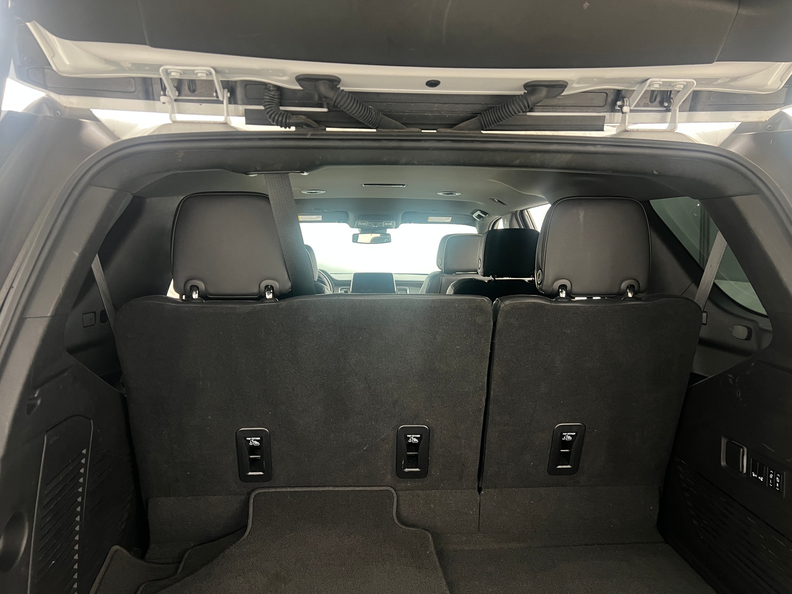 Thumbnail: 2023 Chevrolet Tahoe - 6