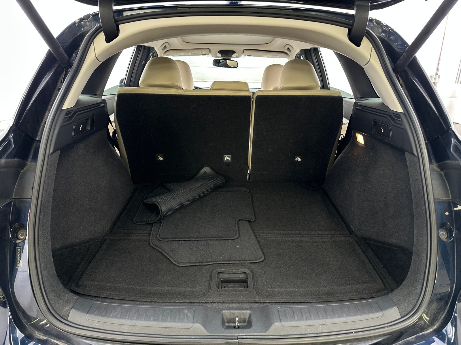 Thumbnail: 2019 INFINITI QX50 - 6