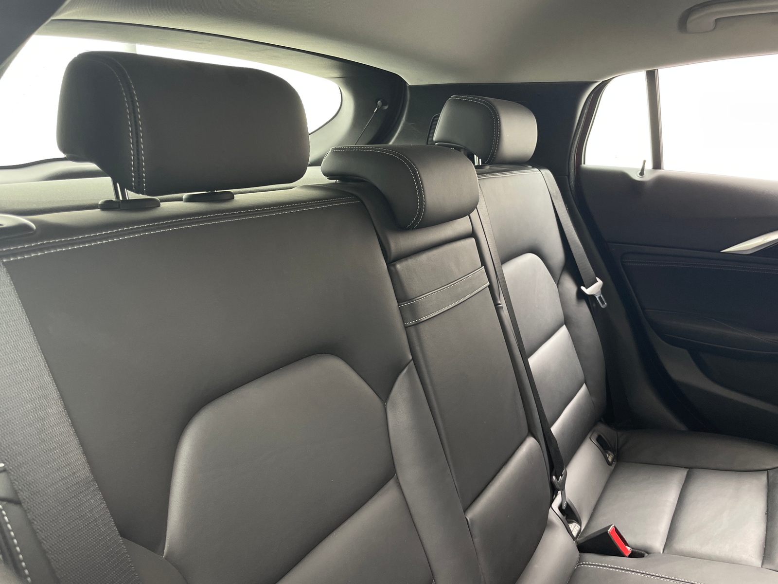 Thumbnail: 2018 INFINITI QX30 - 5