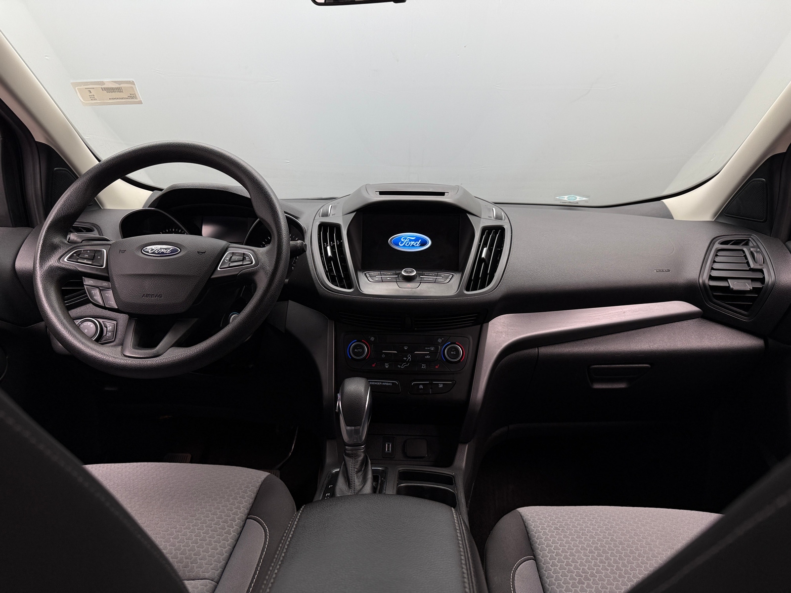 Thumbnail: 2018 Ford Escape - 3