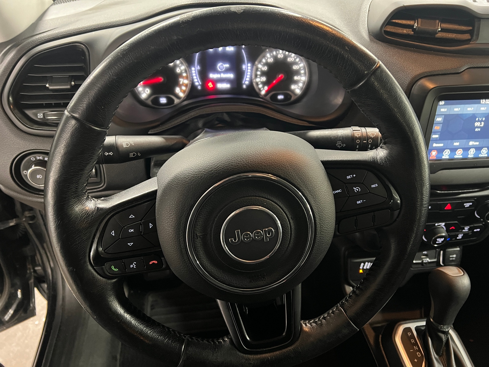 Thumbnail: 2019 Jeep Renegade - 5