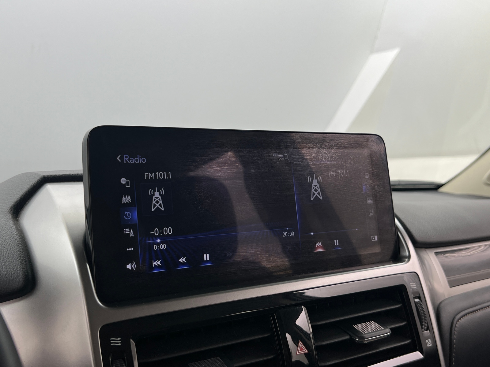 Thumbnail: 2023 Lexus GX - 3