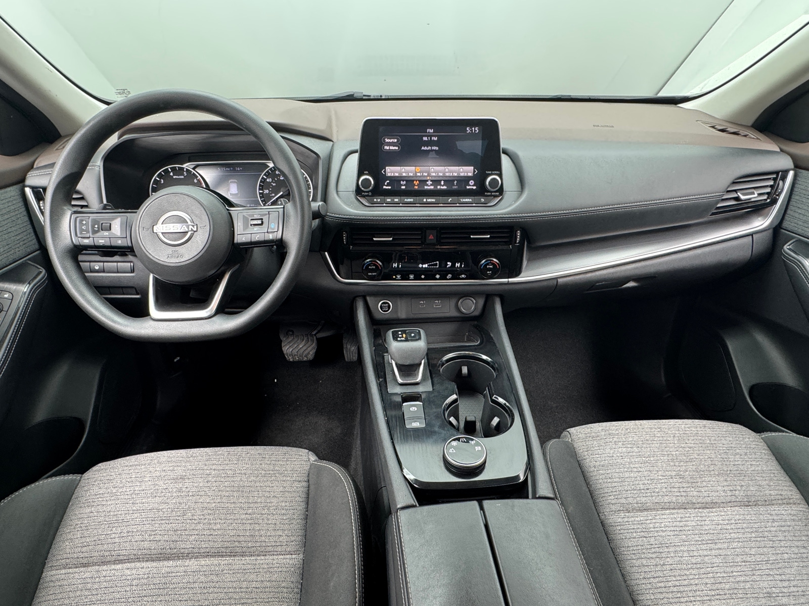 Thumbnail: 2022 Nissan Rogue - 3