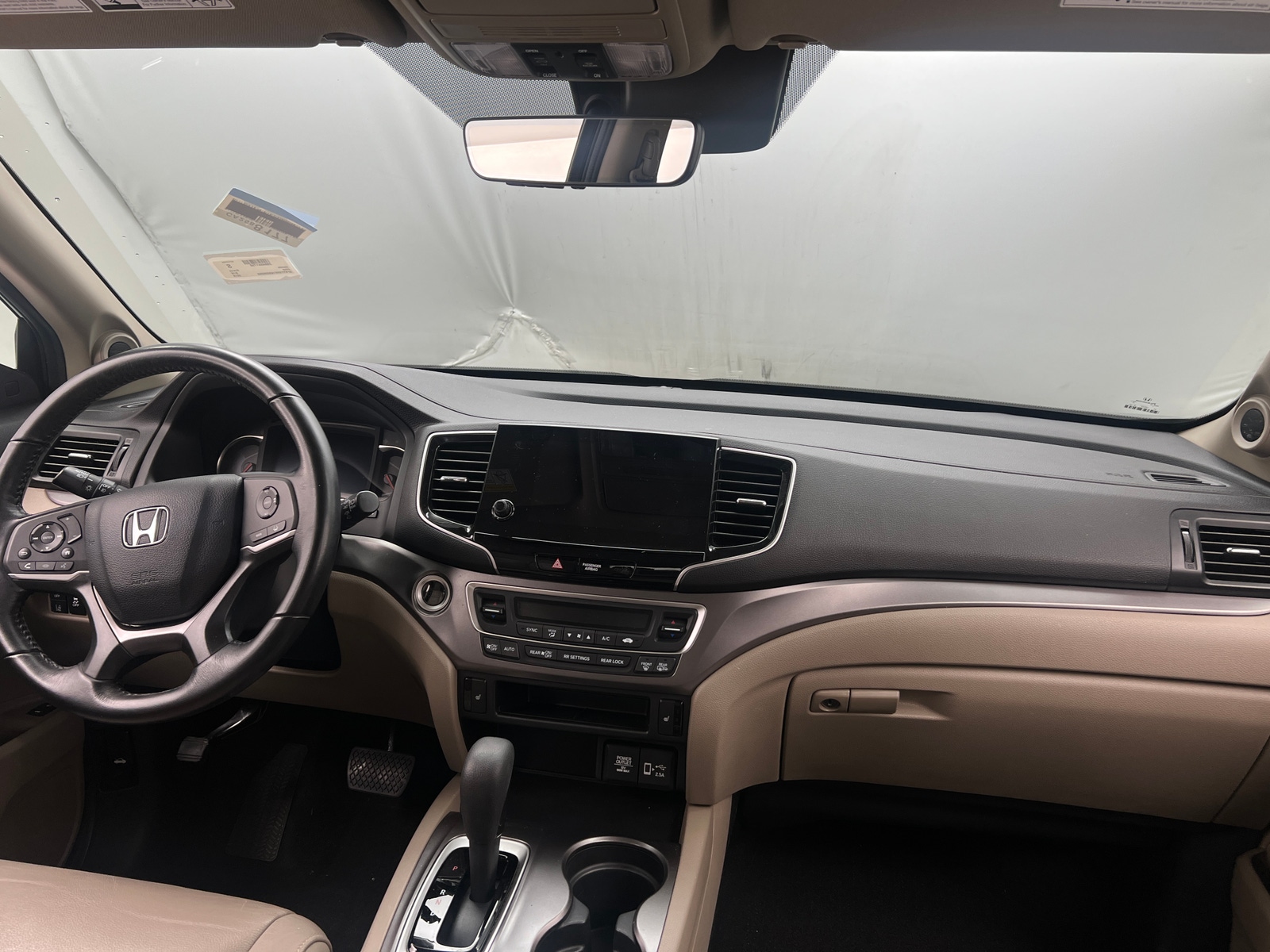 Thumbnail: 2019 Honda Pilot - 2