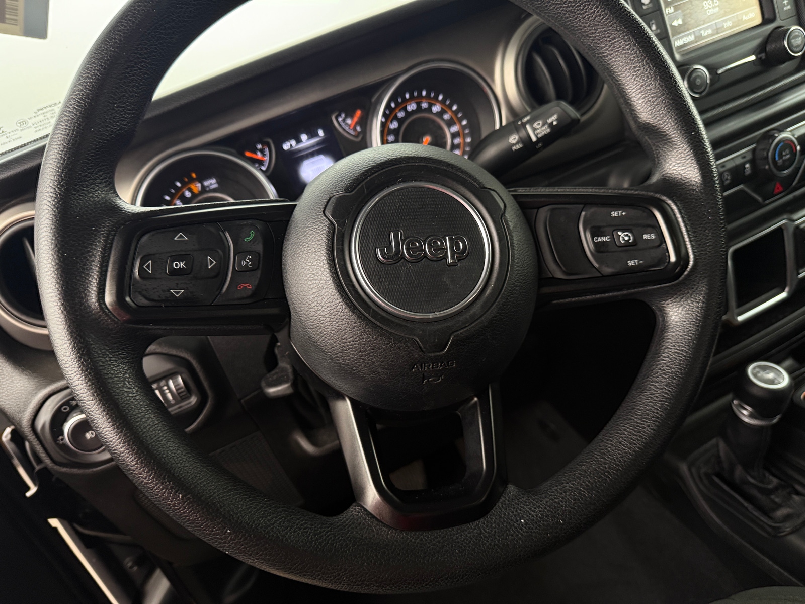 Thumbnail: 2018 Jeep Wrangler - 5