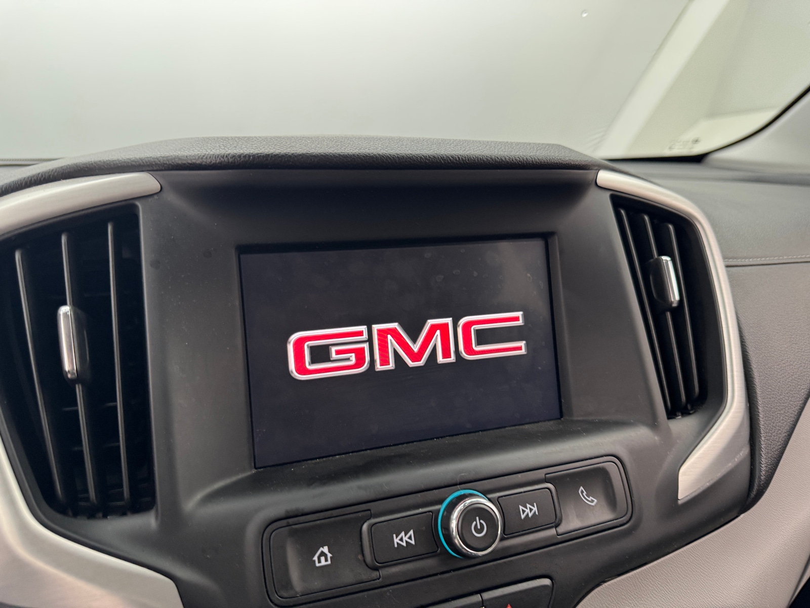 Thumbnail: 2024 GMC Terrain - 4