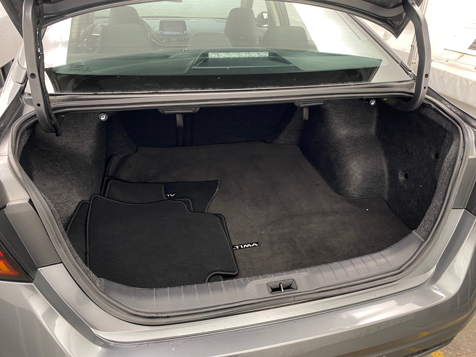 Thumbnail: 2025 Nissan Altima - 7