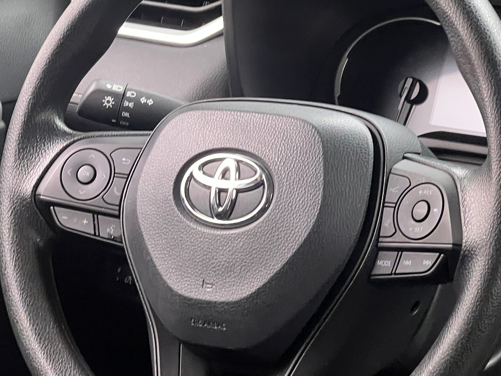 Thumbnail: 2025 Toyota RAV4 - 5