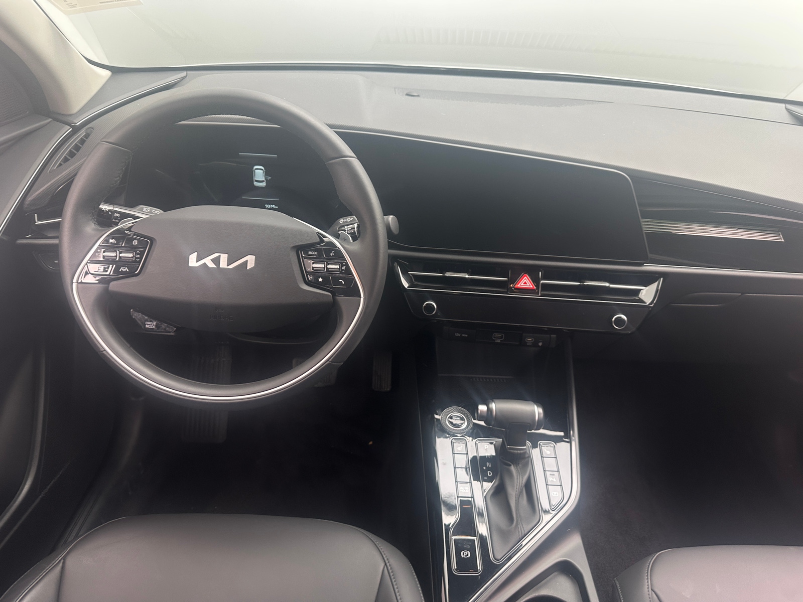 Thumbnail: 2024 Kia Niro - 5