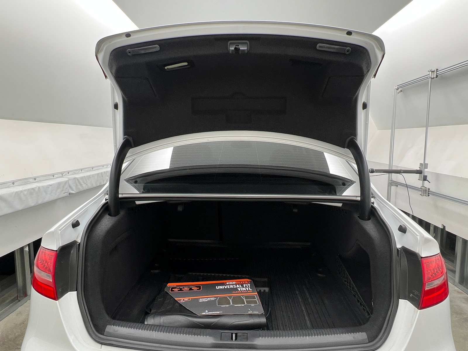 Thumbnail: 2014 Audi A4 - 6