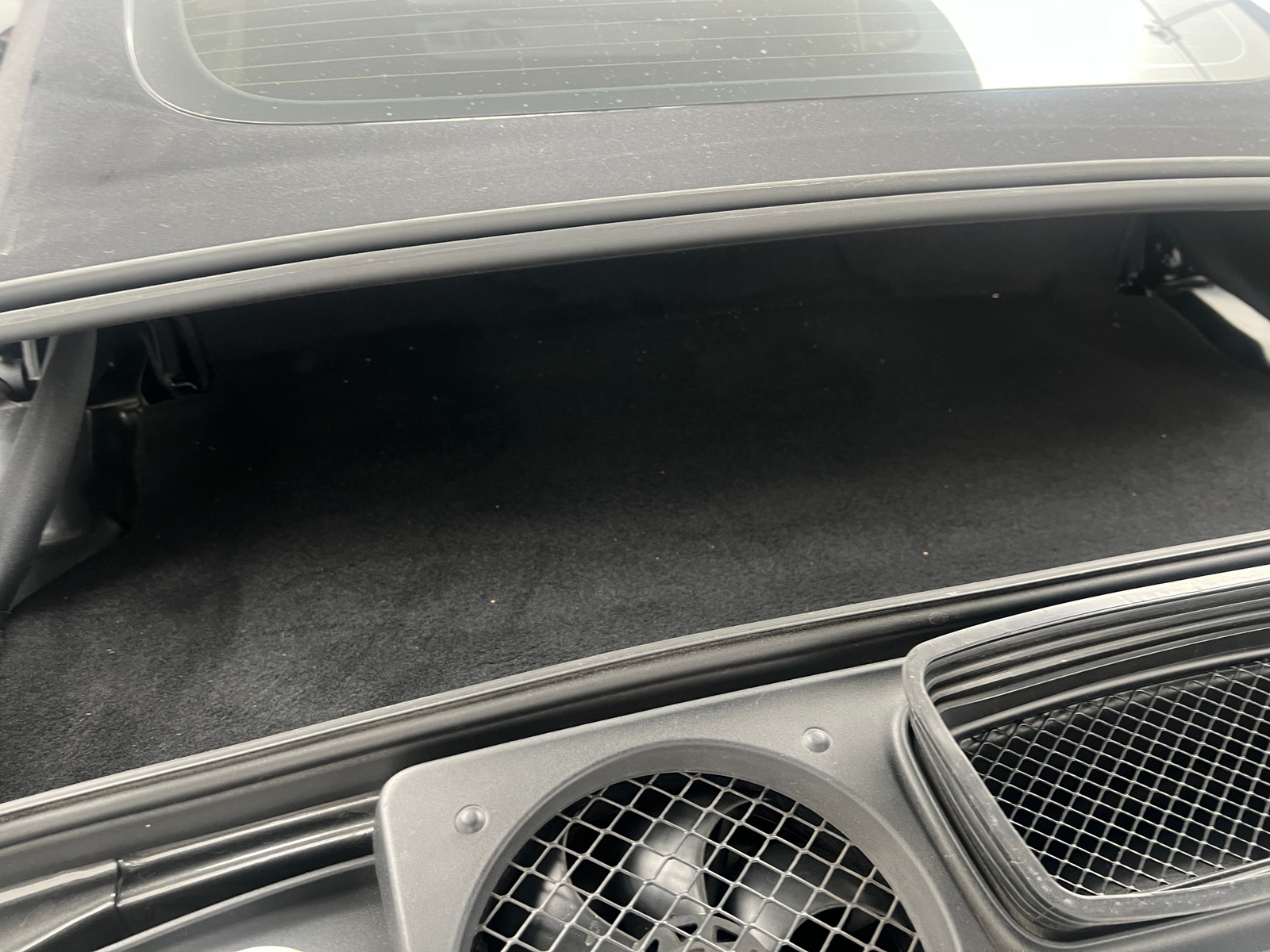 Thumbnail: 2012 Porsche 911 - 6