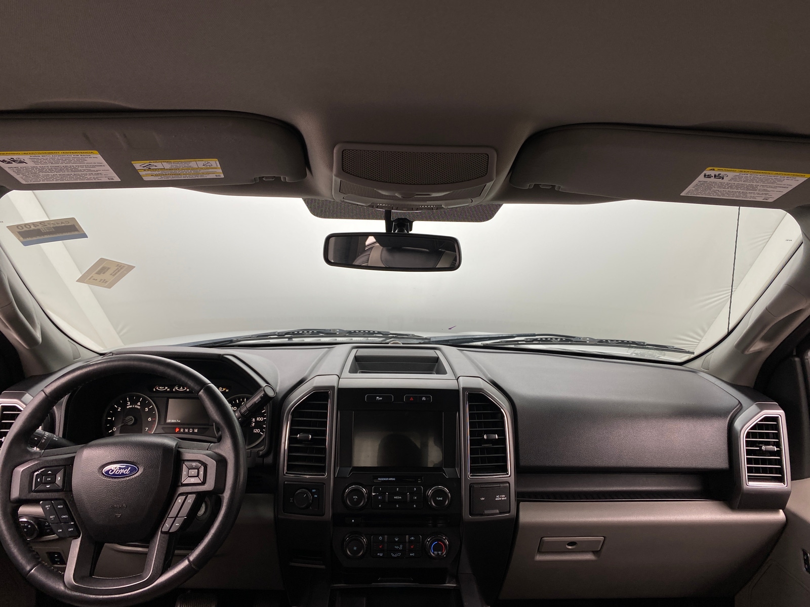 Thumbnail: 2018 Ford Econoline - 3