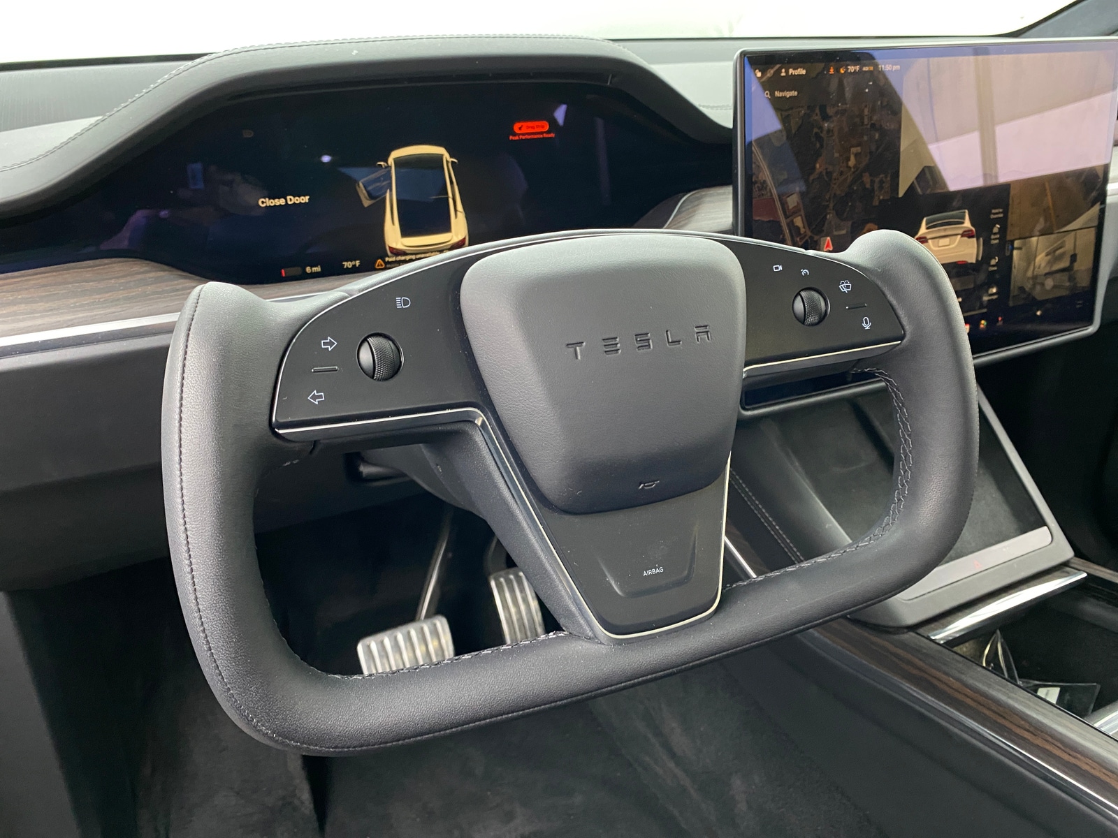 Thumbnail: 2022 Tesla Model X - 4