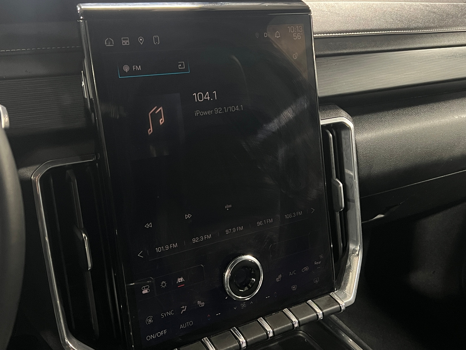 Thumbnail: 2024 GMC Acadia - 3