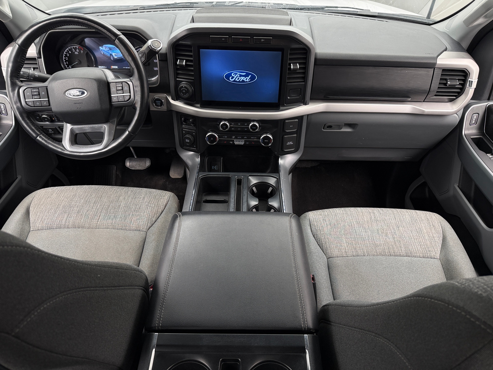 Thumbnail: 2022 Ford Econoline - 3