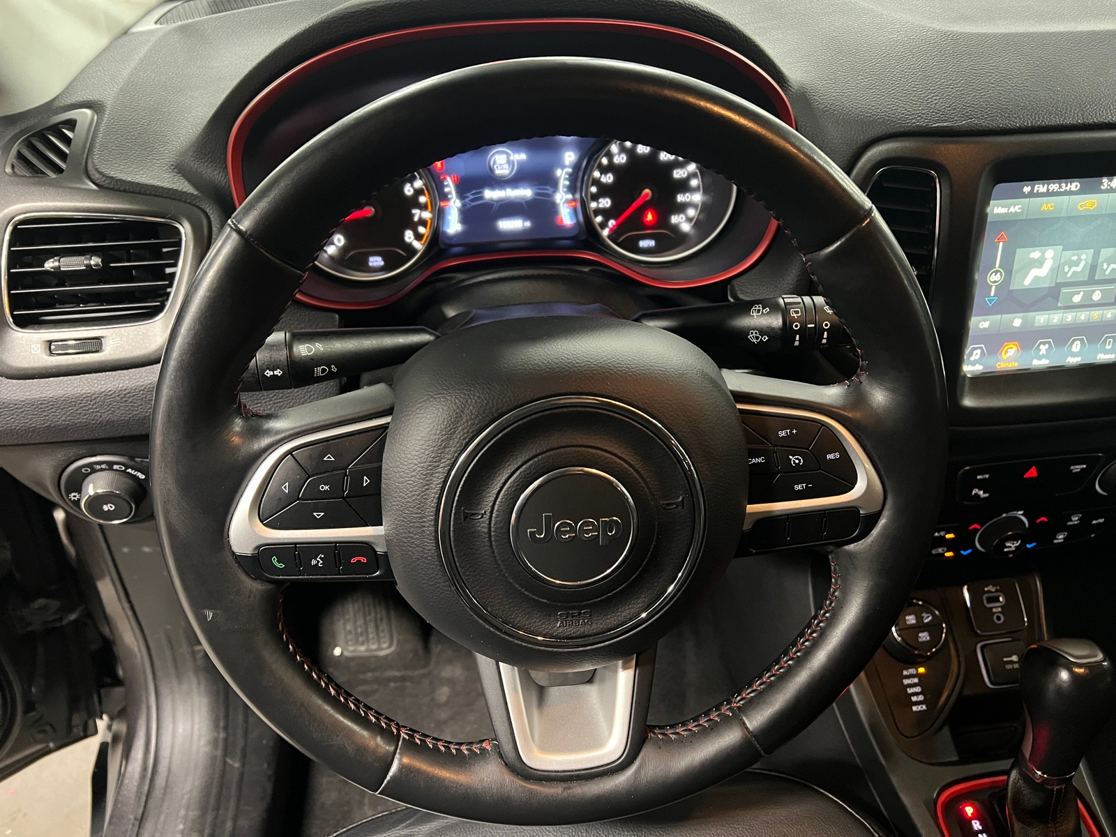 Thumbnail: 2019 Jeep Compass - 4