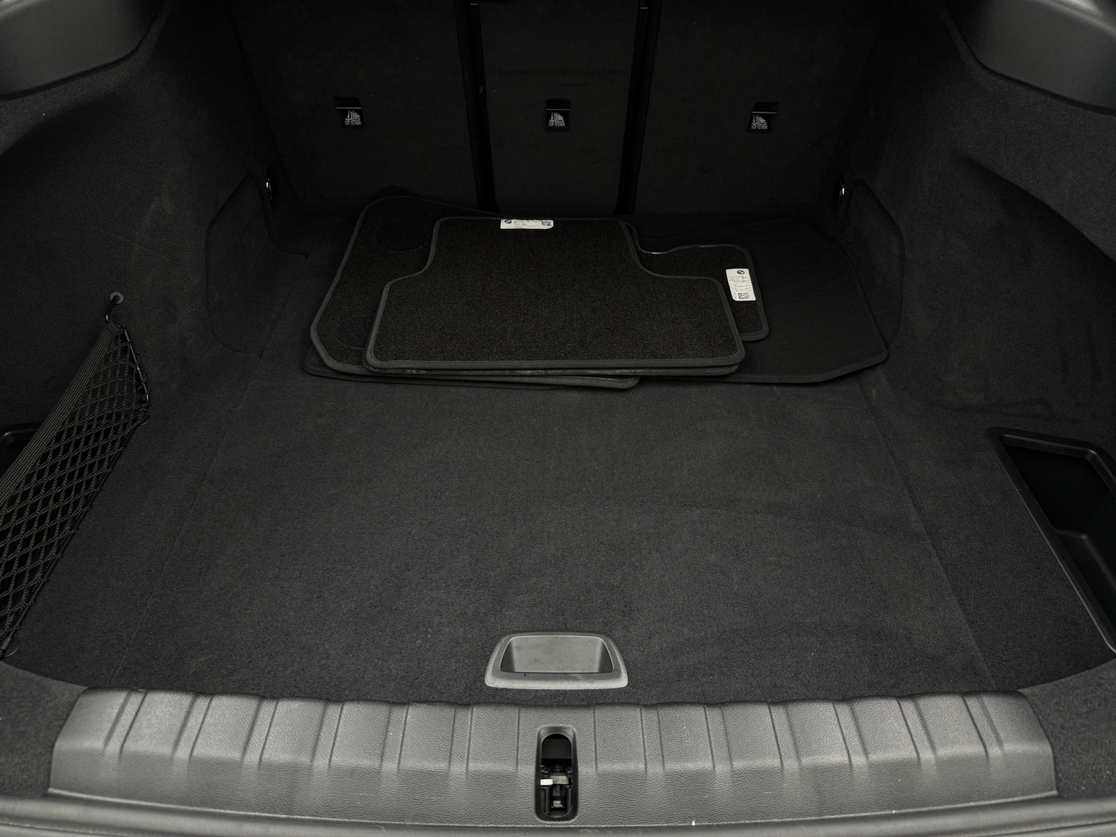 Thumbnail: 2024 BMW i4 - 6