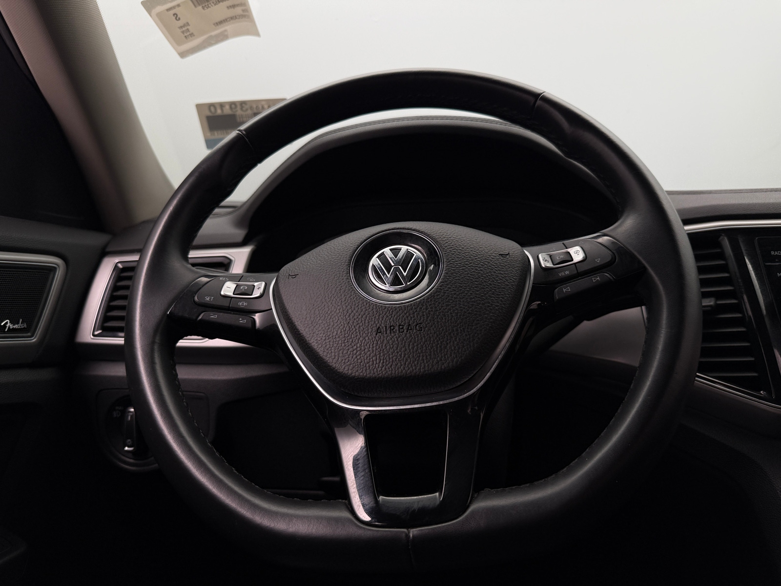 Thumbnail: 2019 Volkswagen Atlas - 4