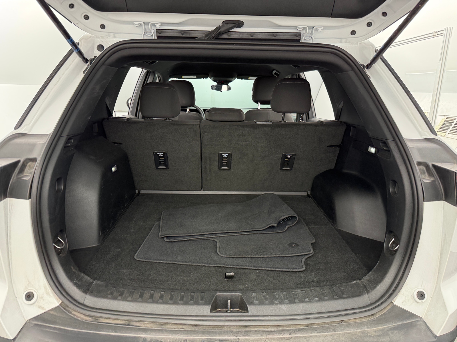 Thumbnail: 2025 Chevrolet Equinox - 7