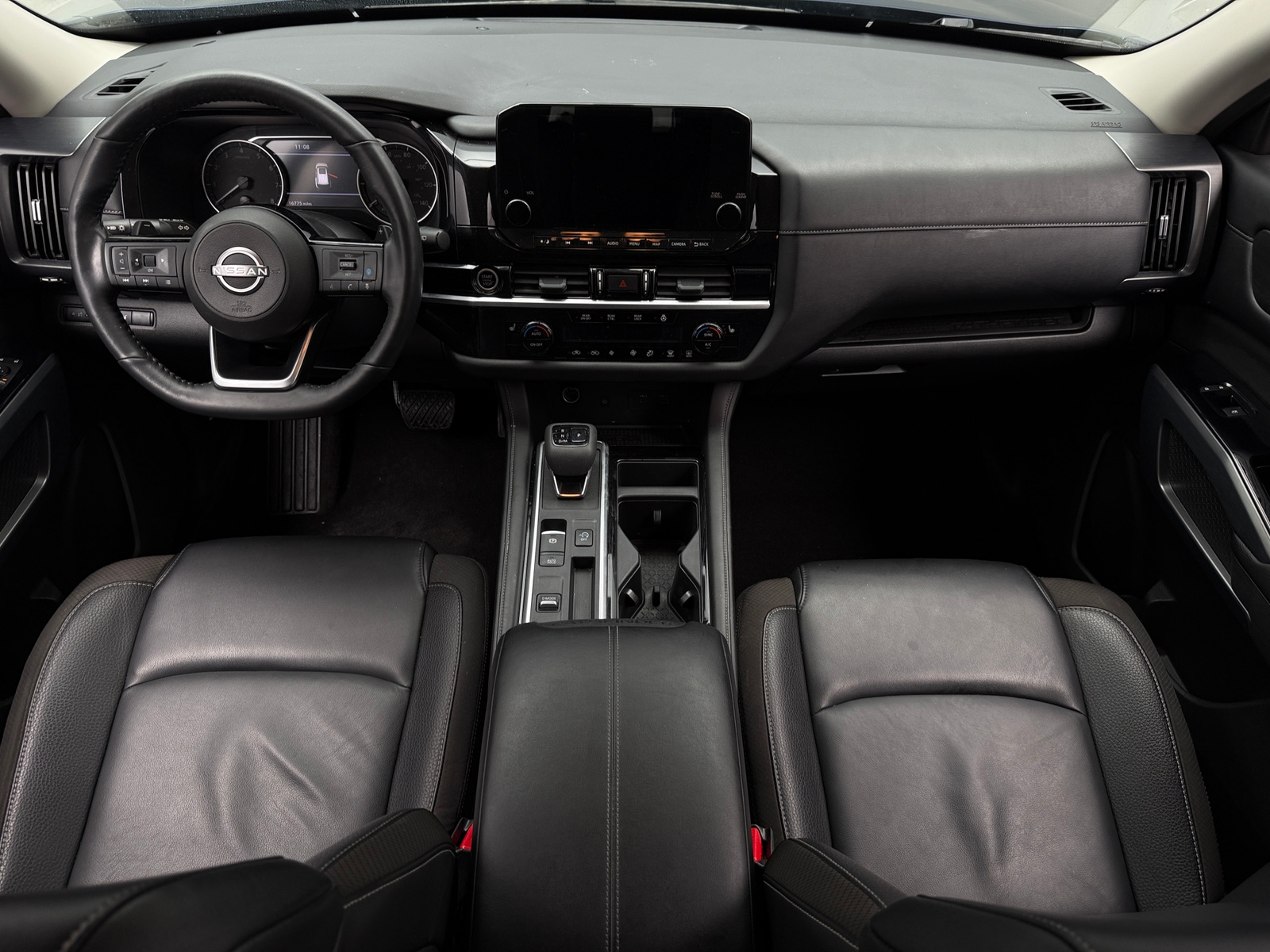 Thumbnail: 2024 Nissan Pathfinder - 2