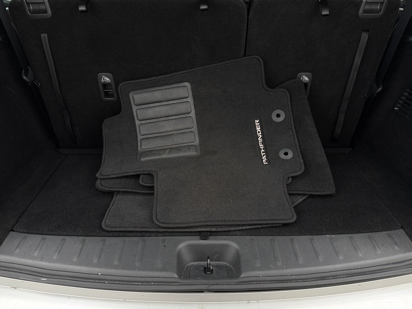 Thumbnail: 2024 Nissan Pathfinder - 6