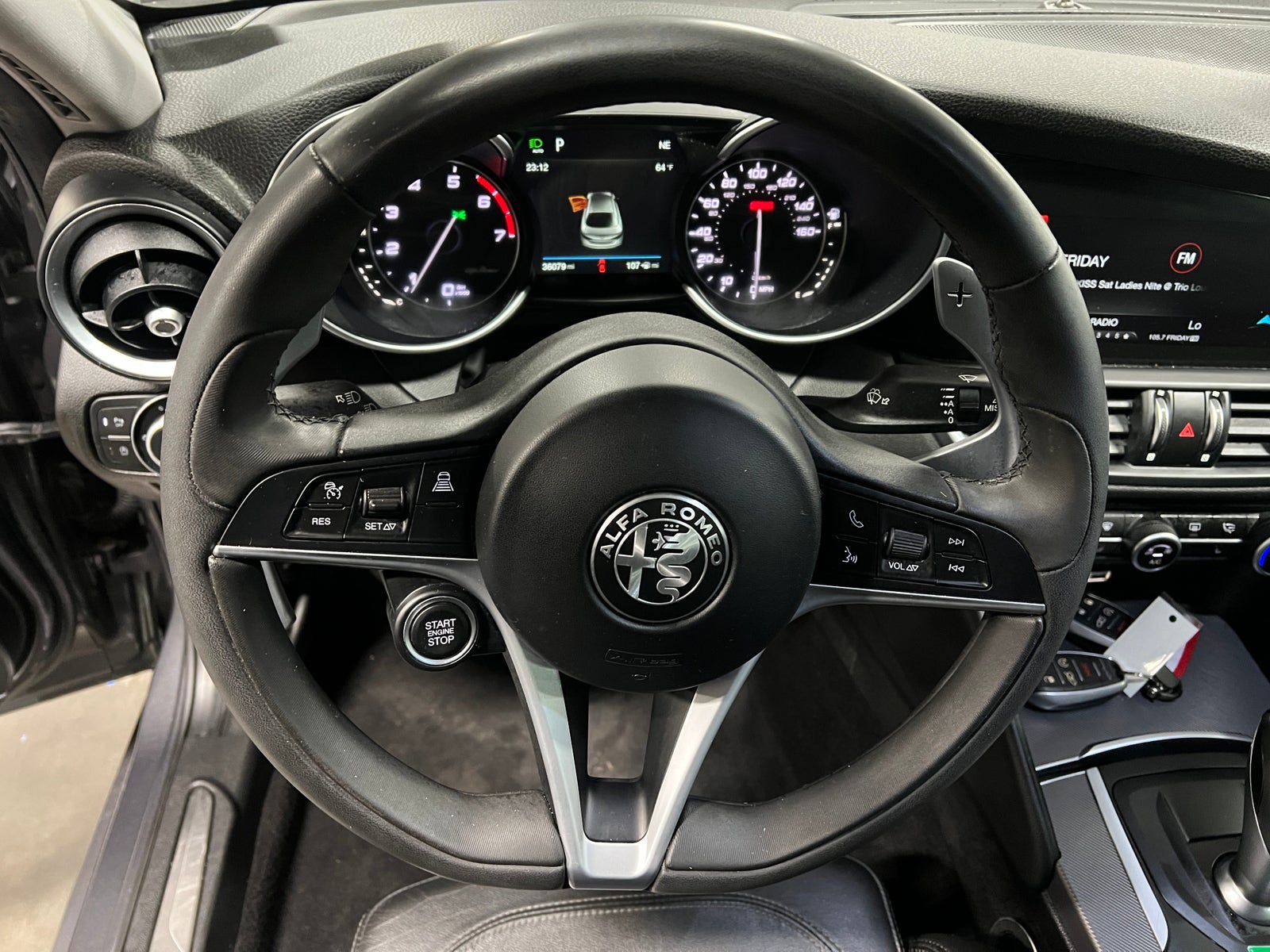 Thumbnail: 2018 Alfa Romeo Giulia - 4