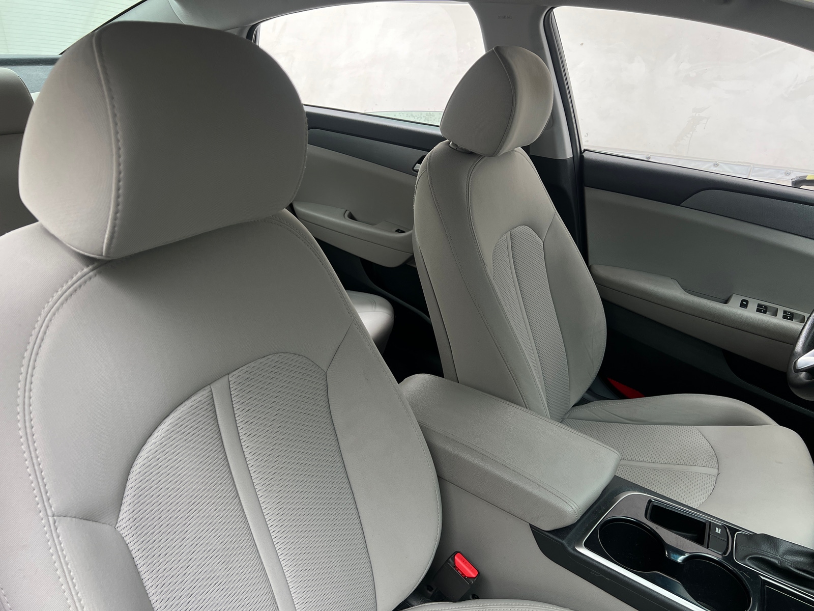 Thumbnail: 2019 Hyundai Sonata - 2