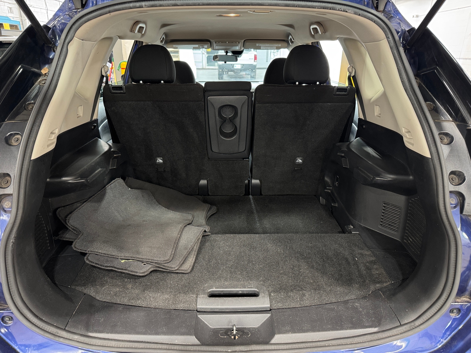 Thumbnail: 2020 Nissan Rogue - 7