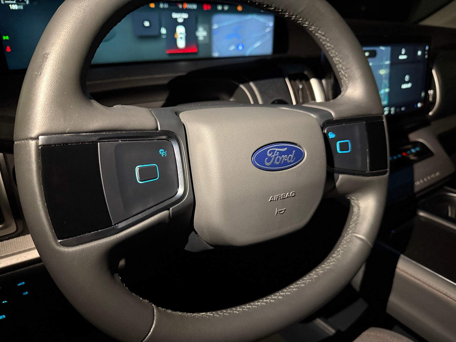 Thumbnail: 2025 Ford Expedition MAX - 5