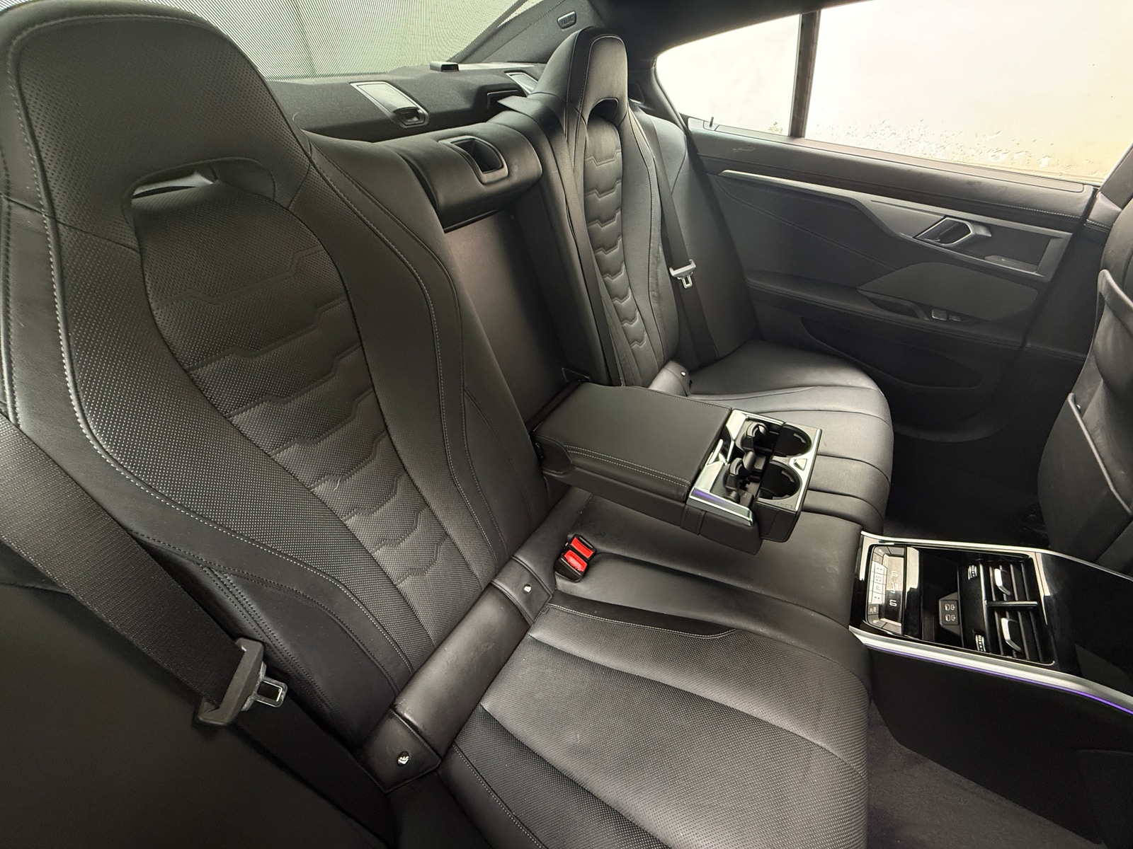 Thumbnail: 2020 BMW 8 Series - 5