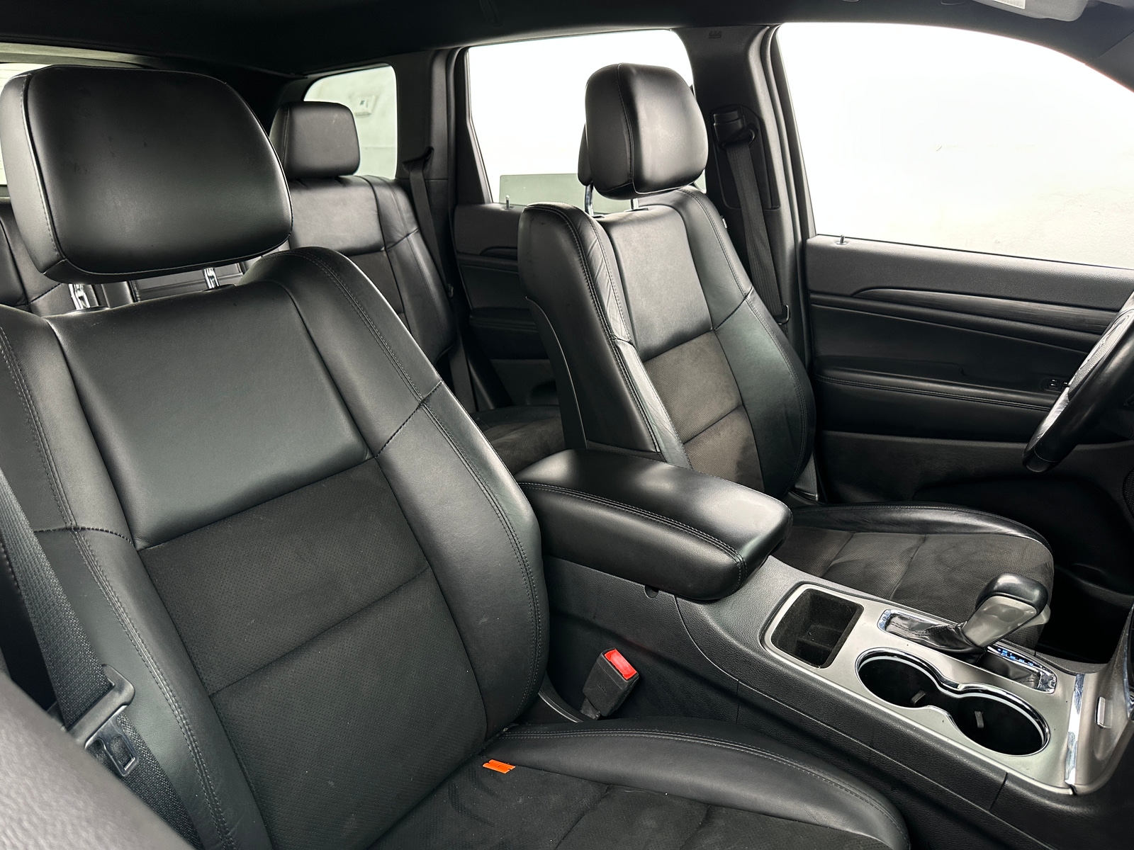 Thumbnail: 2020 Jeep Grand Cherokee - 2